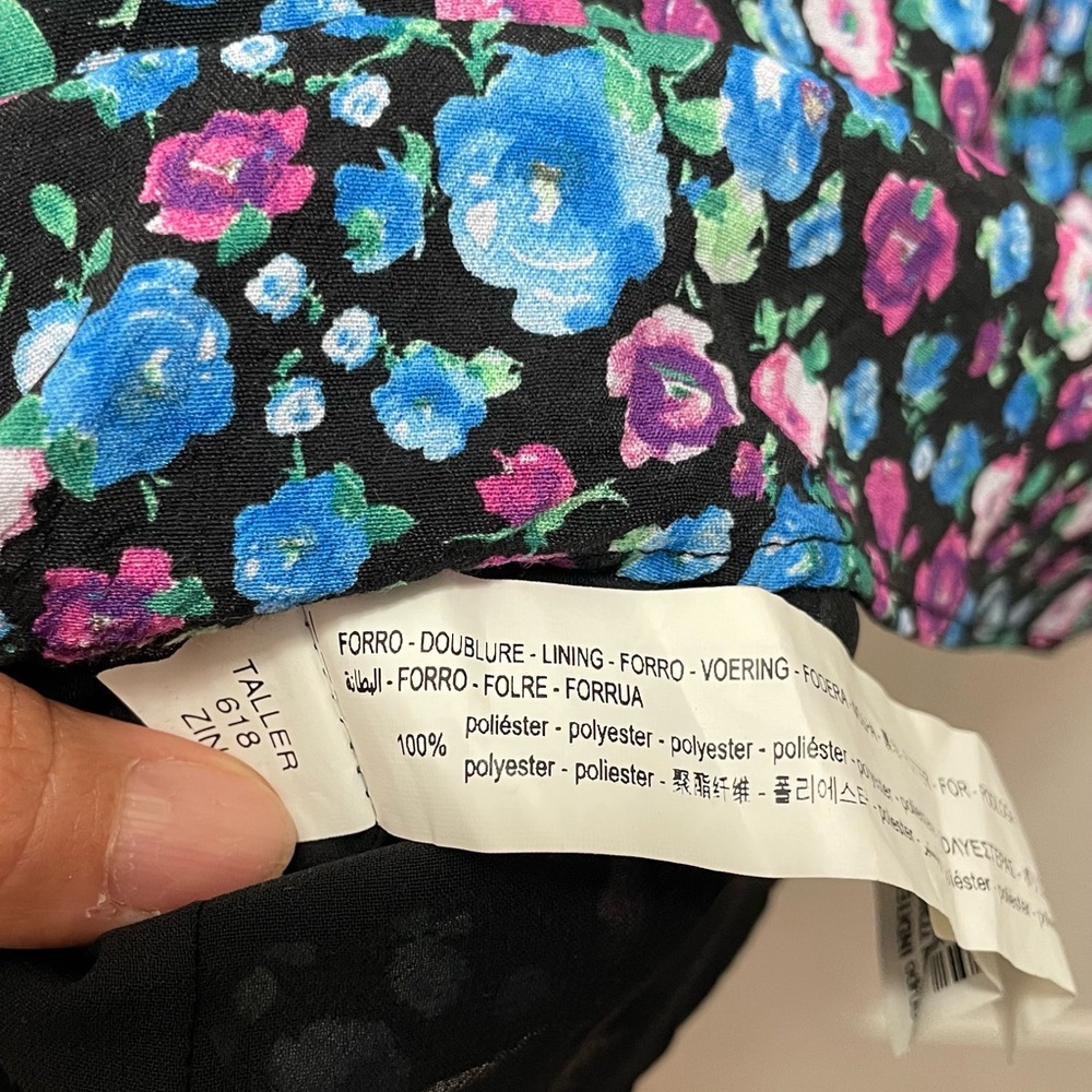 Zara Multicolor Floral Pattern Top - Picture 8 of 8